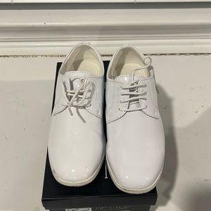 Youth white Dress Shoes
